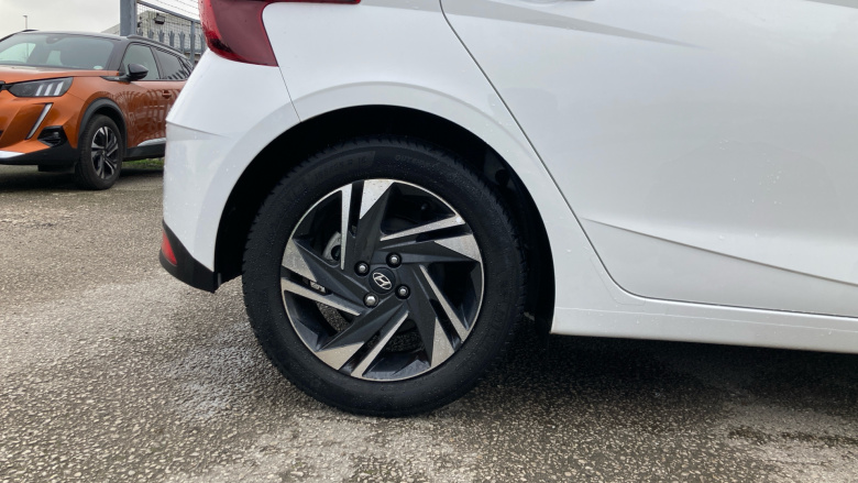 Hyundai i20 1.0T GDi 48V MHD SE Connect 5dr Petrol Hatchback